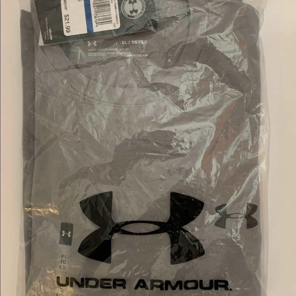 Men’s Under Armor Lock up T-Shirt- XL